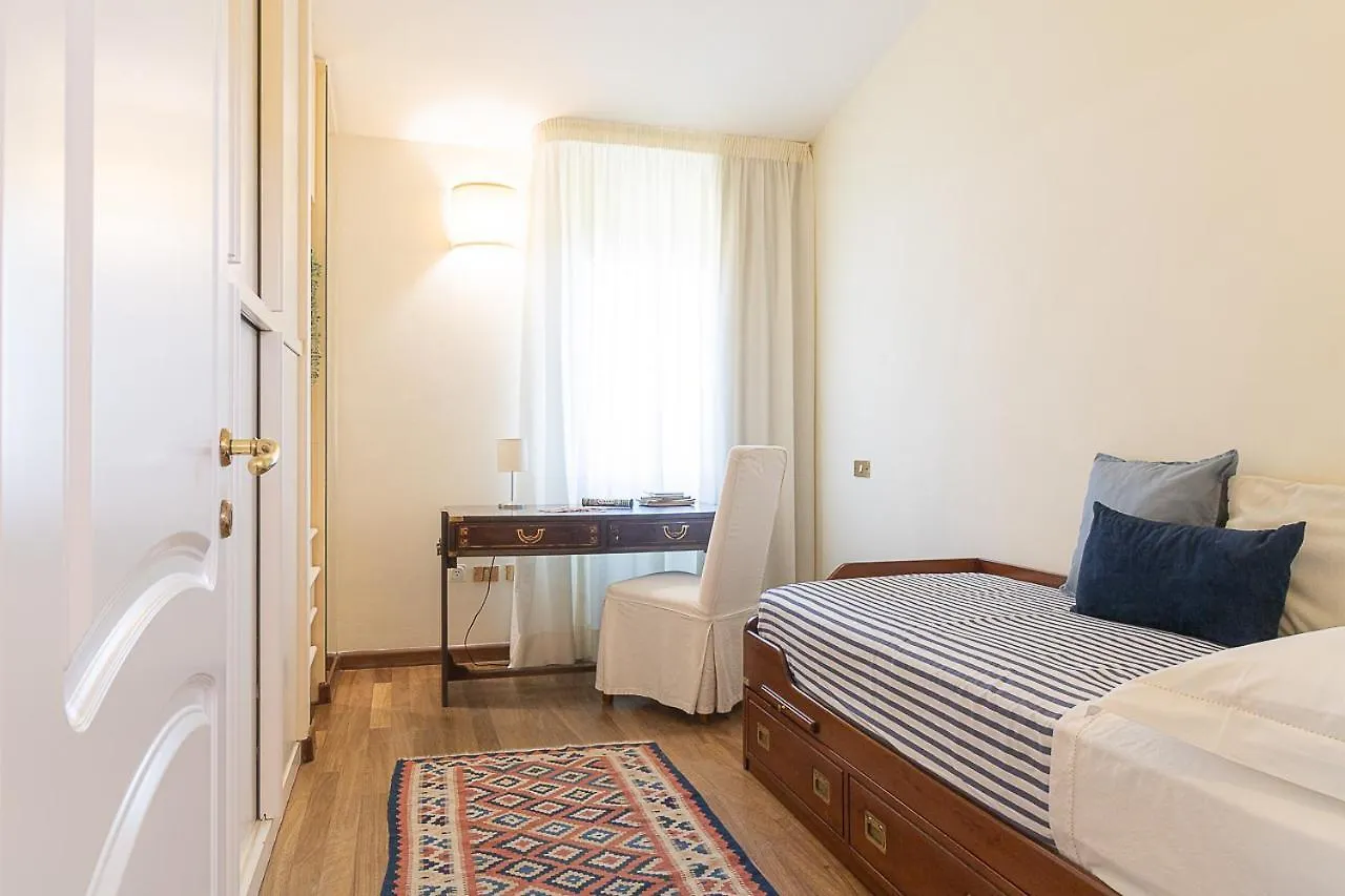 Villa Caterina La Maddalena   La Maddalena (Cagliari)